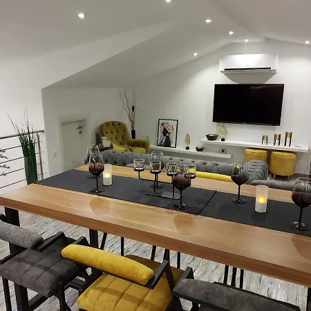 Penthouse Duplex 