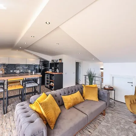 Penthouse Duplex 
